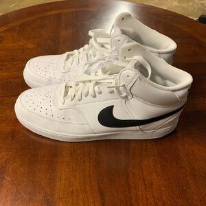 Nike Court Vision Mid Size 13